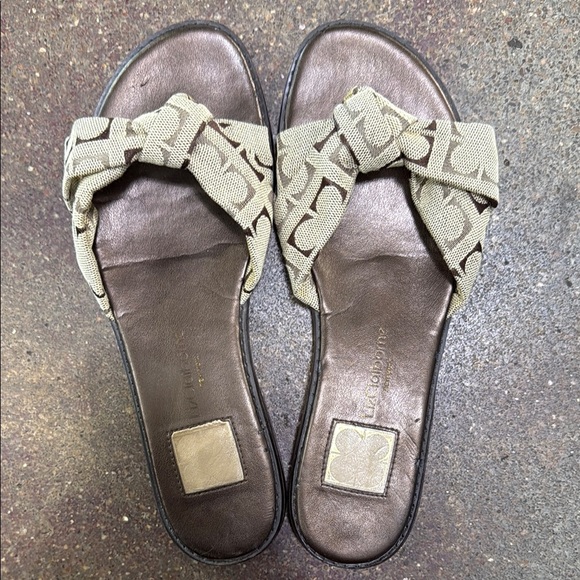 Liz Claiborne Sandals - Picture 3 of 4